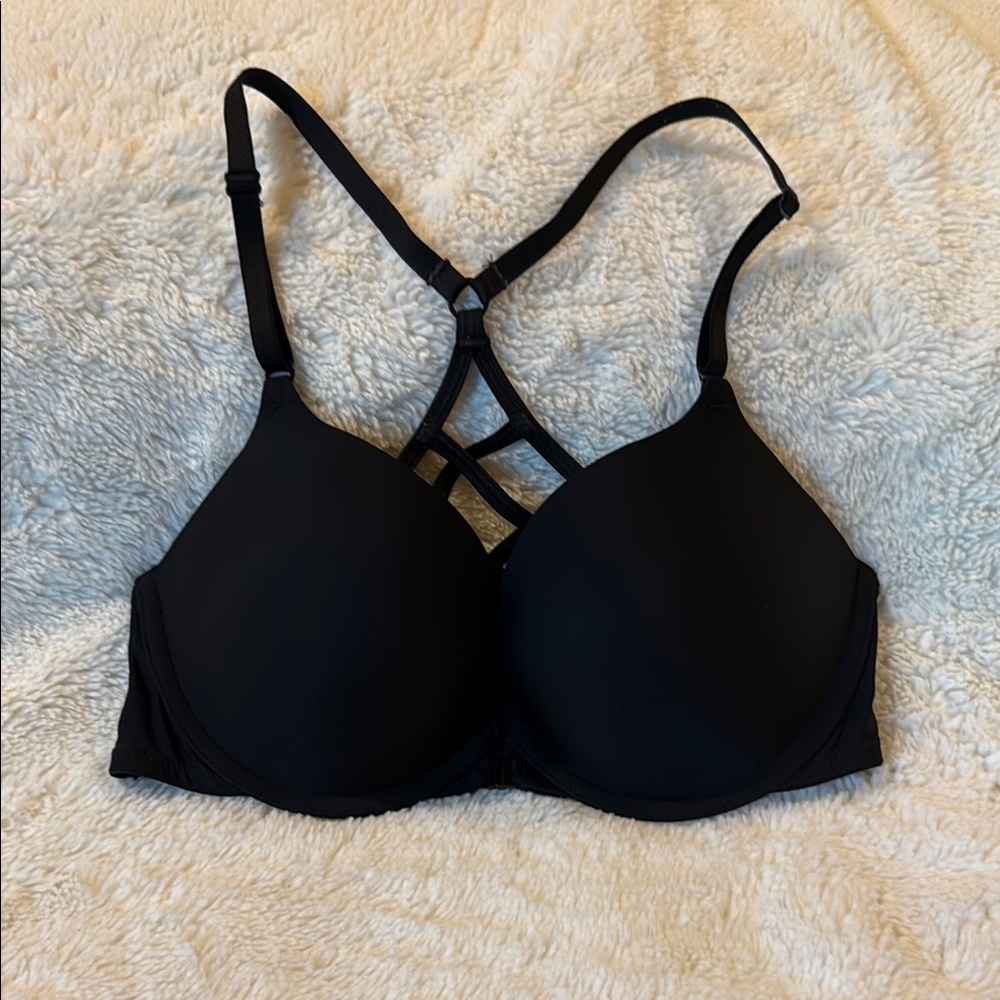 Victoria’s Secret Black Strappy Front Closure Push Up Bra